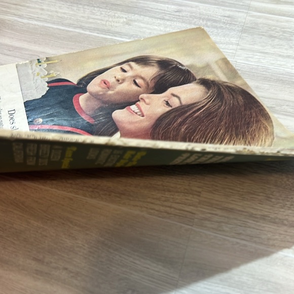 Summer 1966 New Ideas for Hair Styling magazine - Picture 5 of 5